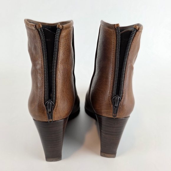 Stuart Weitzman Women's Brown Leather Wedge Heel Boot Ankle Bootie Gum Sole sz 8 - Picture 10 of 12